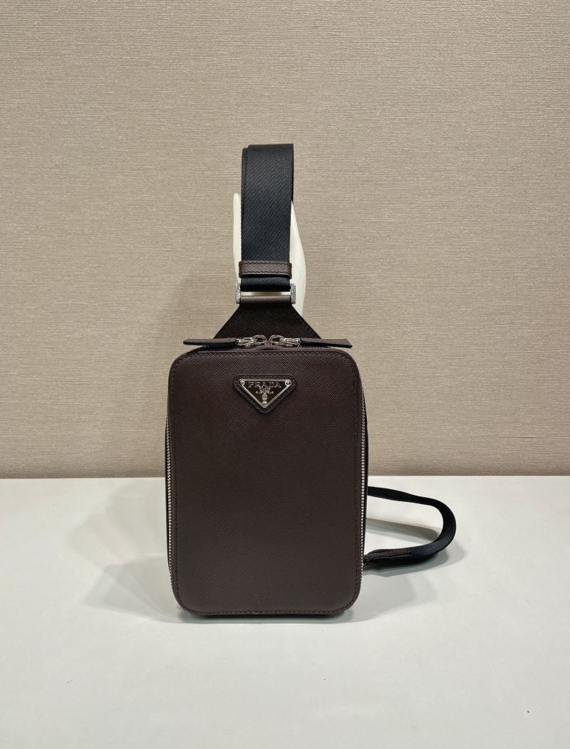 Pra*a waist chest packs